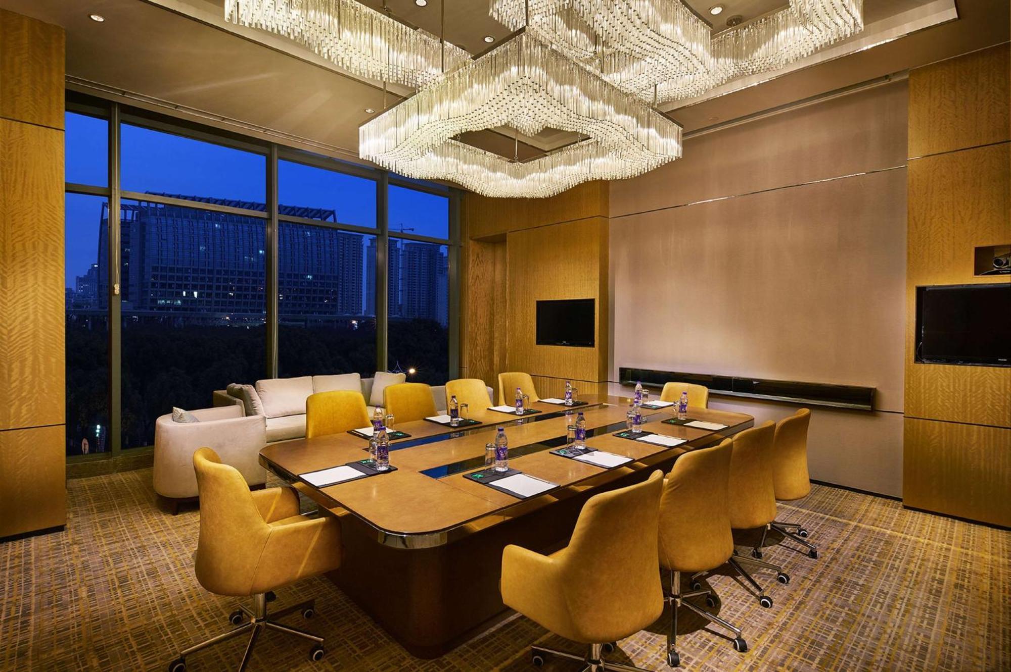 ดับเบิลทรี บาย ฮิลตัน หนิงป๋อ เป่ยหลุน Hotel หนิงป่อ ภายนอก รูปภาพ